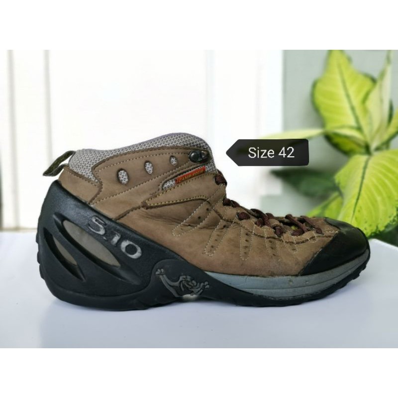 sepatu second five ten