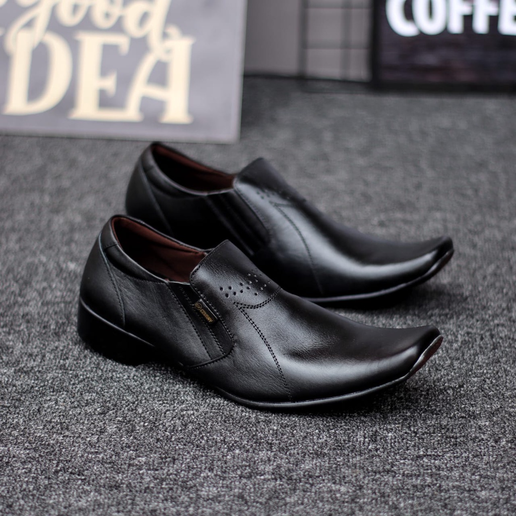 Sepatu Pantofel Hitam Kulit Asli Formal Kerja Kantor Pria Abraham Veil