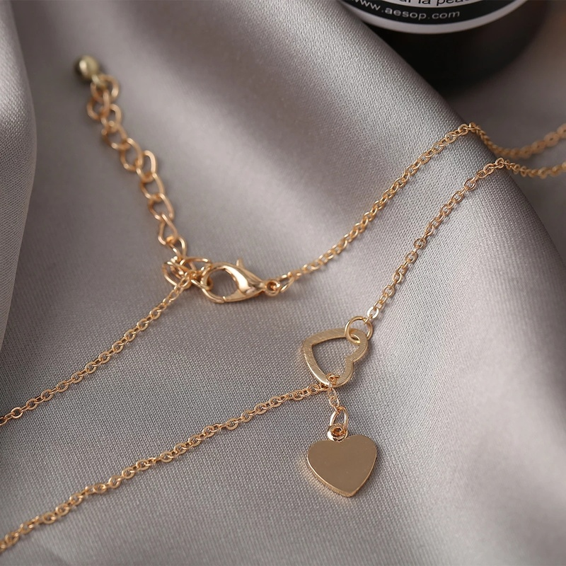 Fashion Peach Heart Necklace Hollow Love Personality Simple Clavicle Chain Heart Pendant Jewelry