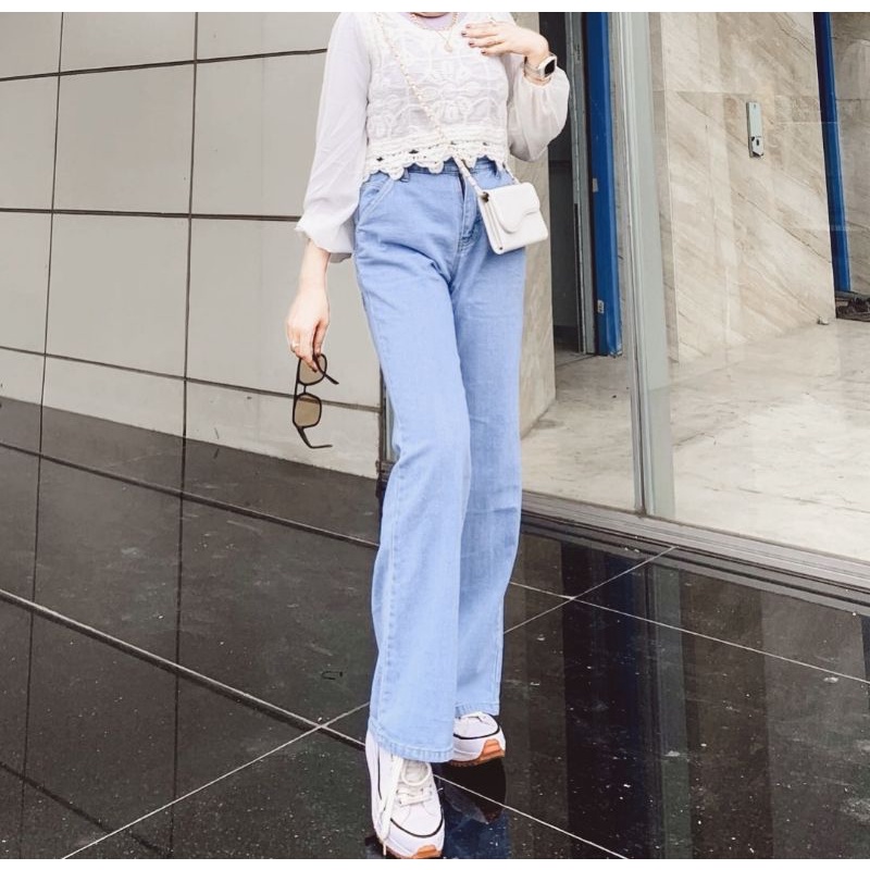 (27-30) LIGHT BLUE HW LOOSE JEANS ( PINGGANG KARET) / BIRU MUDA HW LOOSE JEANS / CELANA HIGHWAIST LOOSE JEANS WANITA CEWEK