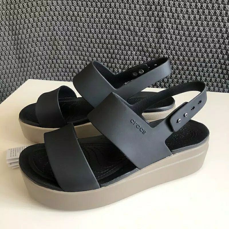 Sandal Crocs Brooklyn Wedges Tali / Crocs BrookLyn / Sandal Wanita Crocs