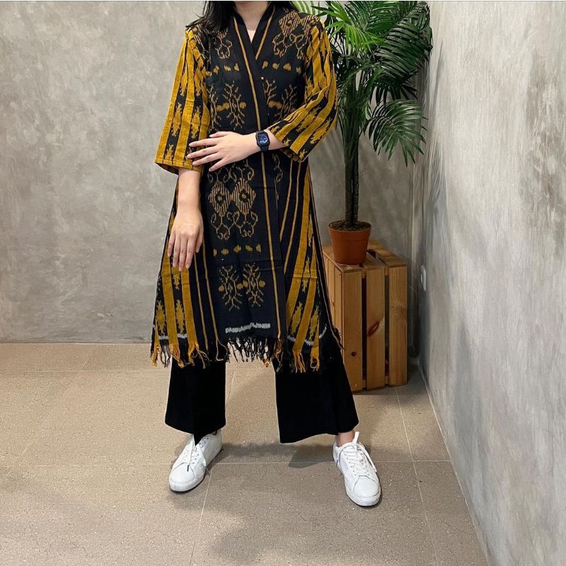 baju tenun wanita || tunik tenun blangket lurik kuning || kardigan tenun wanita kekinian || outerwea