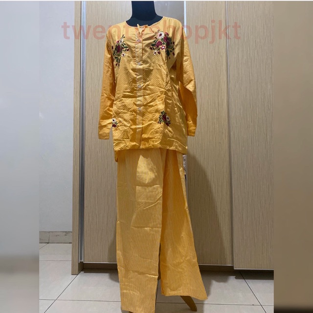 PIYAMA LENGAN PANJANG MEREK OMAH DASTER EVA SIZE L