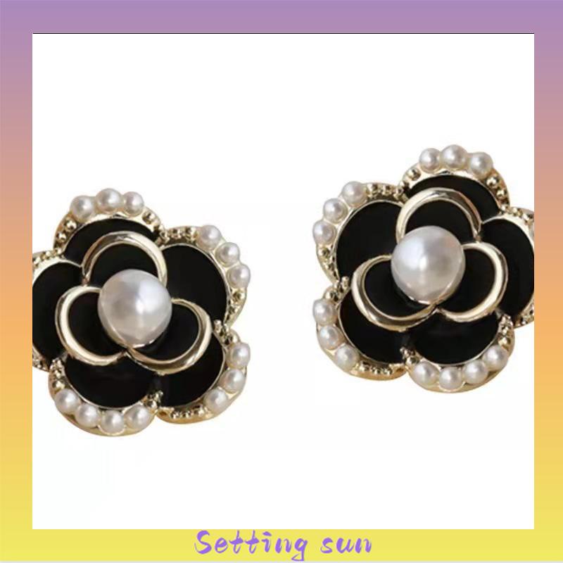 Anting Stud Silver Needle Bentuk Bunga Camellia Gaya Vintage  TN