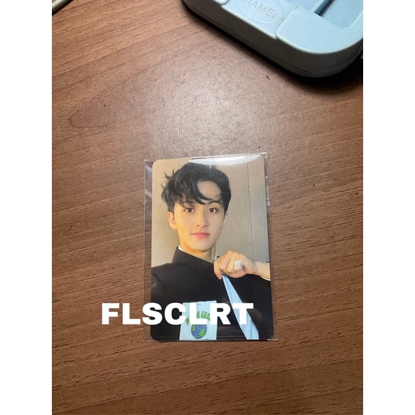 mark agent jeno agent hello future