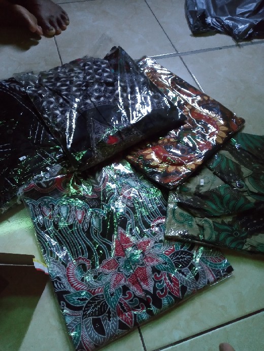 Atasan Kemeja Batik Pria Lengan Panjang Baju Batik Cowok Moderen Bahan Katun Batik Pekalongan