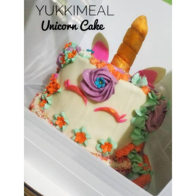 

Unicorn Cake