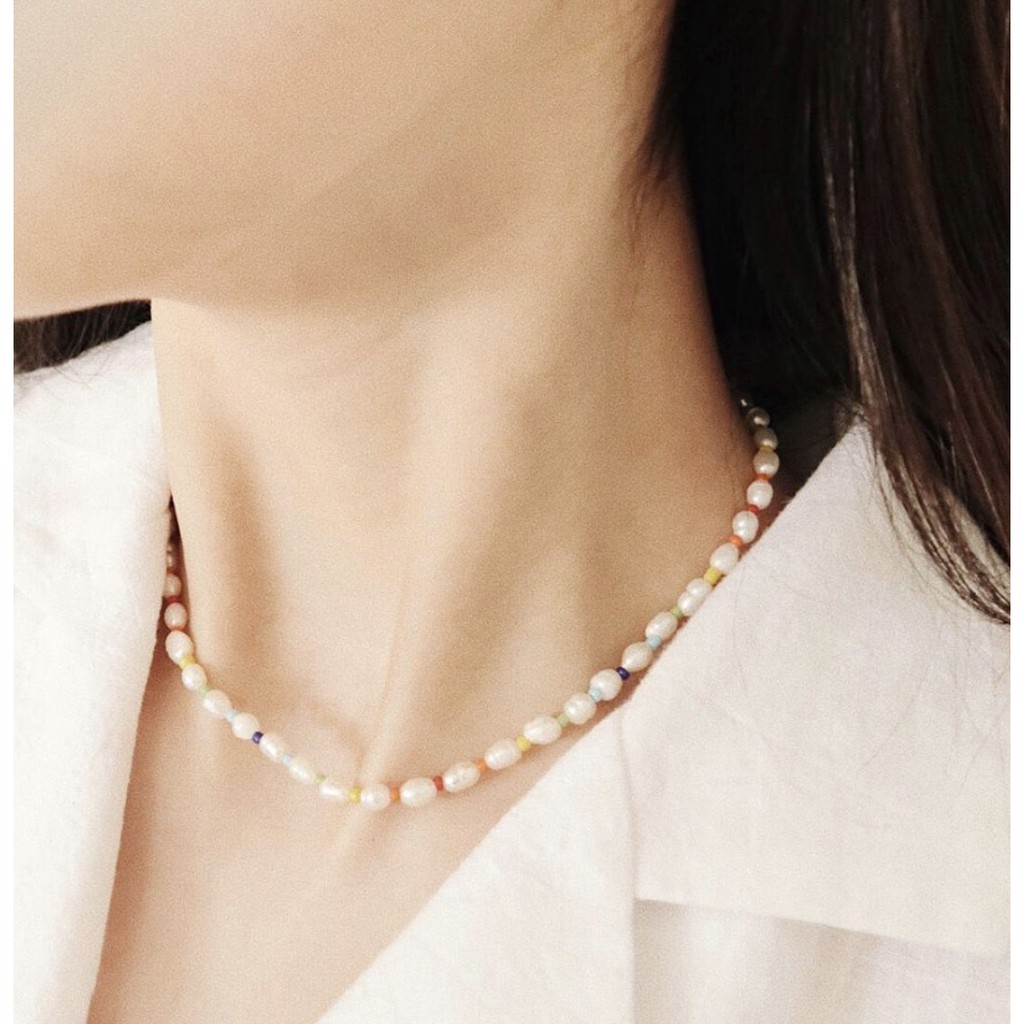 Oyster 35 Necklace (Rainbow)