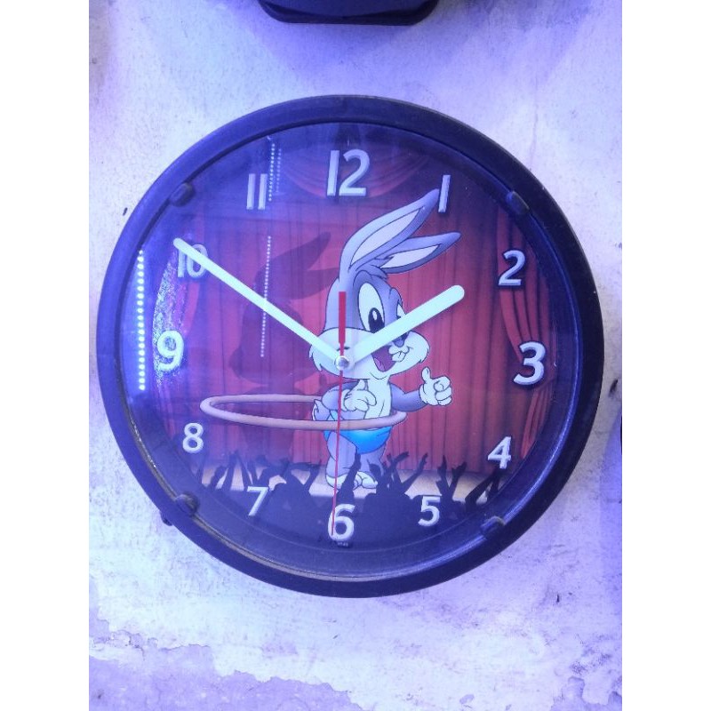 JAM DINDING ONTIME KARTUN LUCU KELINCI