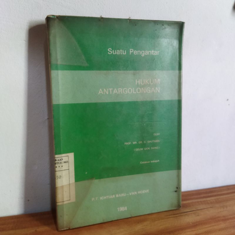 BUKU SUATU PENGANTAR HUKUM ANTARGOLONGAN