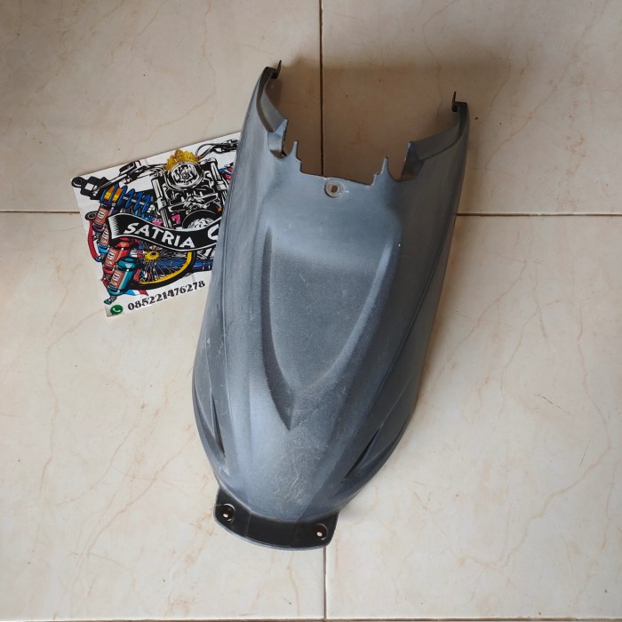 tutup cover mesin, bawah jok suzuki spin 125 original