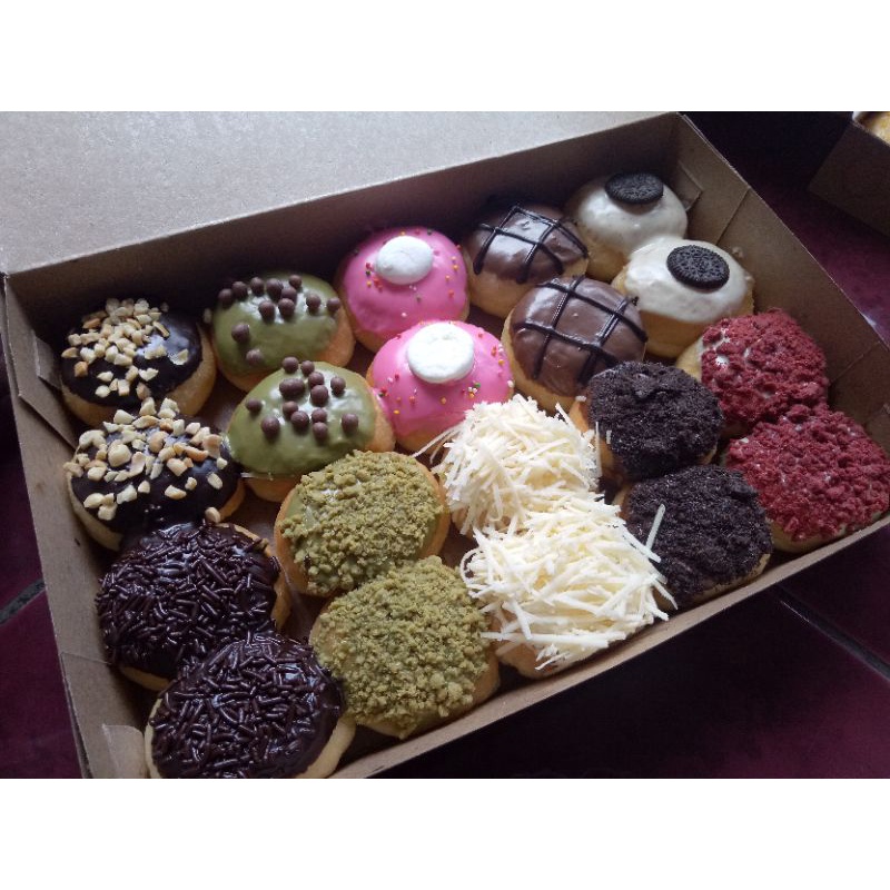 

donat kecil isi 20