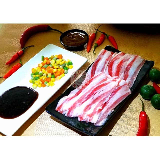 Daging Sapi Slice 120gr Komplit Bumbu Dan Sayuran Yoshinoya Slice Beef Shopee Indonesia