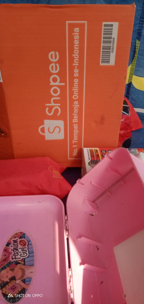 Rinso Deterjen/detergen Bubuk Pakaian 240 Gr