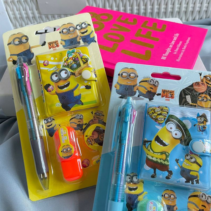 

DianShabir paket alat tulis set Minion murah paket alat tulis murah set alat tulis murah atk murah alat tulis lucu hampers lucu kado unik kado lucu atk lucu souvenir ultah pulpen karakter stationery lucu alat tulis tangerang atk Tangerang