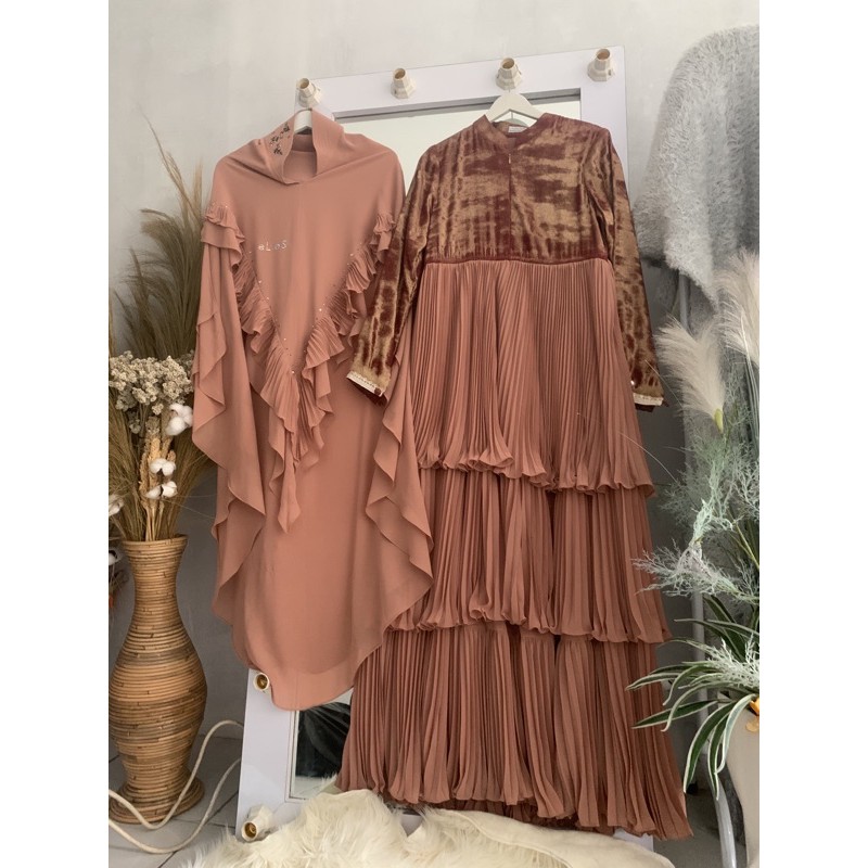 Lina sukijo edisi Amsterdam EL ES