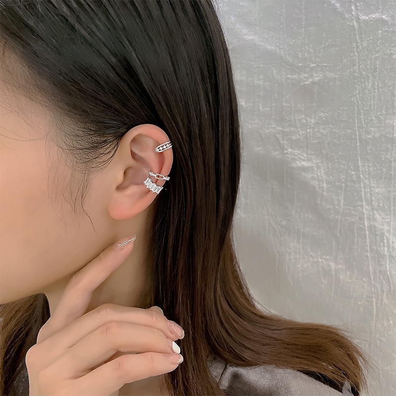 1pc Anting Klip Tanpa Tindik Desain Rantai Geometri Hias Zircon Untuk Wanita