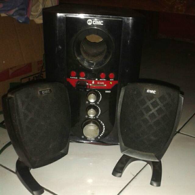 Speaker aktif merk GMC