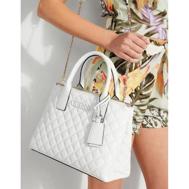 guess eliana quilted white bag