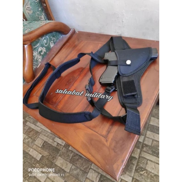 Sarung Airsoft Pistol Dalam Ketiak Holster Universal Warna Hitam Sarung Pistol Ketiak