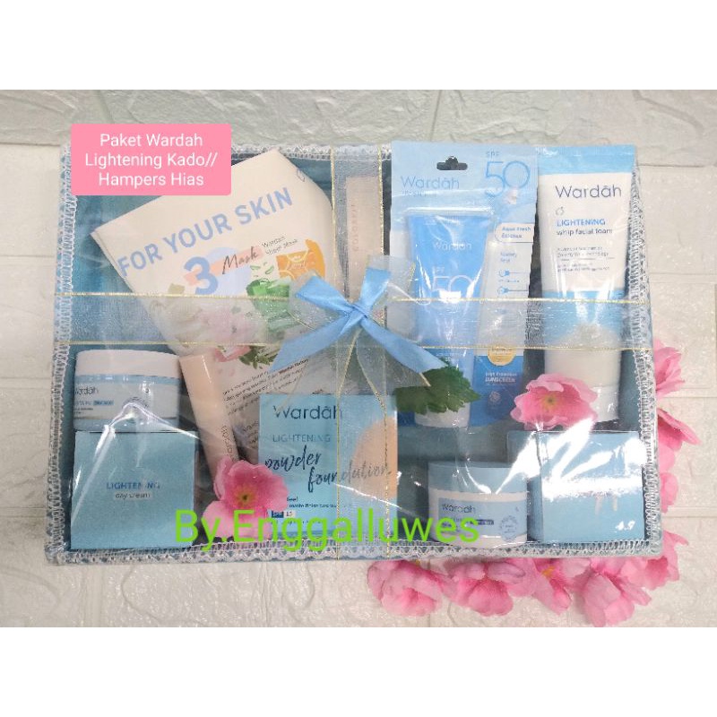 PAKET WARDAH LIGHTENING//PAKET WARDAH KADO HAMPERS HIAS