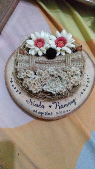 Ringbearer Rustic Akar