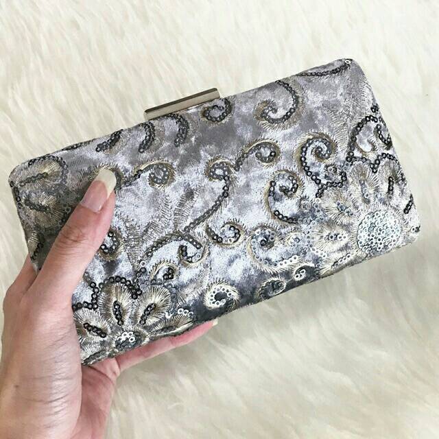 Velvet Embroidery Clutch / silver clutch / Tas pesta silver bludru sequin