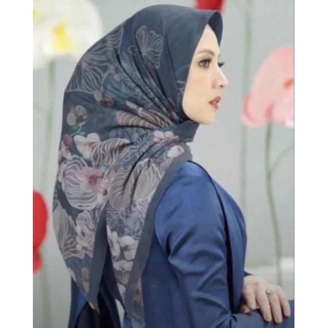 Buttonscarves Orchide Extended Navy
