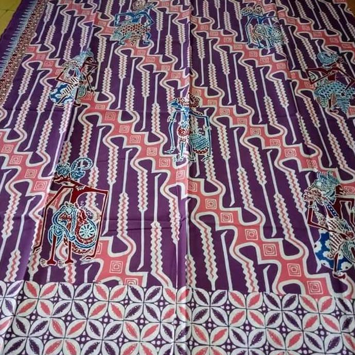 Terlariss Top Kain Batik Cap Motif Wayang Dengan Latar Parang