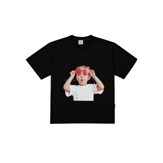 ADLV Baby Face Red Heart Glasses Tee Black 100% Original