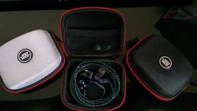 PROMO Knowledge Zenith Earphone dengan Mic KZ ZS3 + Case