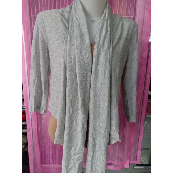 preloved cardigan/ preloved rajut/ preloved cardigan crop
