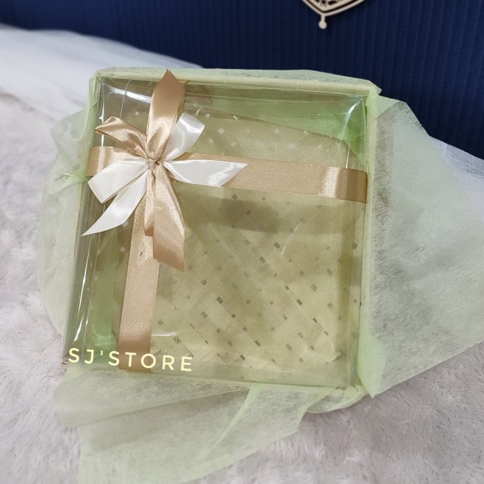 

Gift box hampers kotak kado hadiah souvenir lebaran imlek natal ultah3