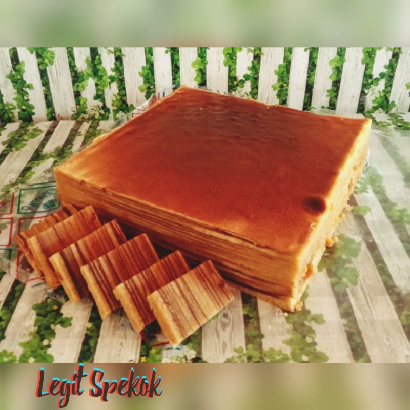 

LAPIS LEGIT SPEKOK, LAPIS SINGKAWANG, LAPIS KALBAR, KUE LAPIS