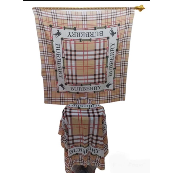 kerudung//hijab segi empat motif burberry real pict//jilbab voal premium//motif terfavourit