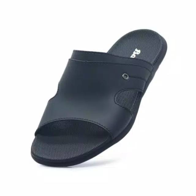 Bata sandal pria branded ori size 41 8
