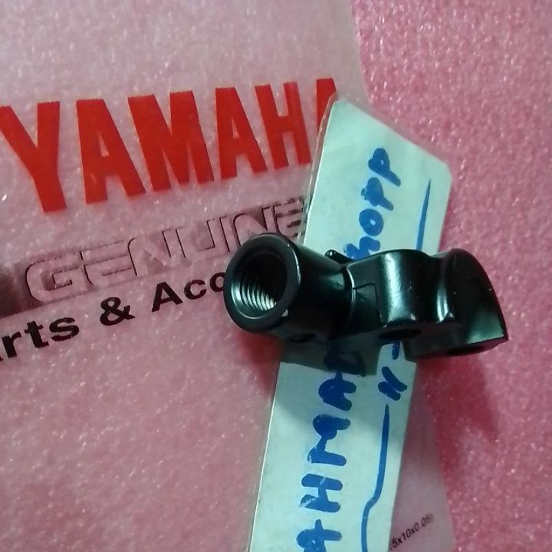 breket dudukan rumah spion/gagang spion bagian kanan yamaha nmax original