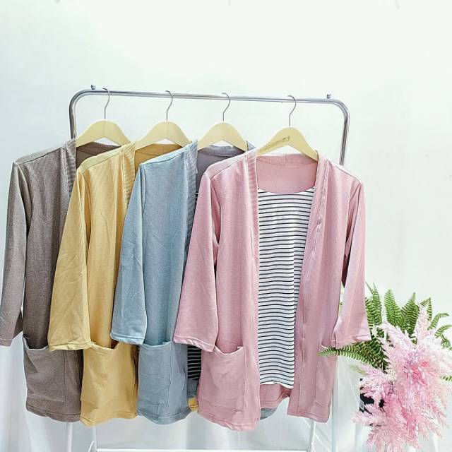 Atasan wanita cantik bahan kaus import harga terjangkau nyaman dipakai