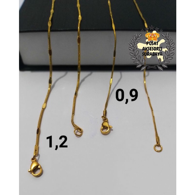 KALUNG FASHION JEDAR TITANIUM BULAT CEPLES EMAS IMPOR BERKUALITAS