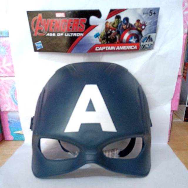 Topeng Marvel Avengers Captain America Hasbro