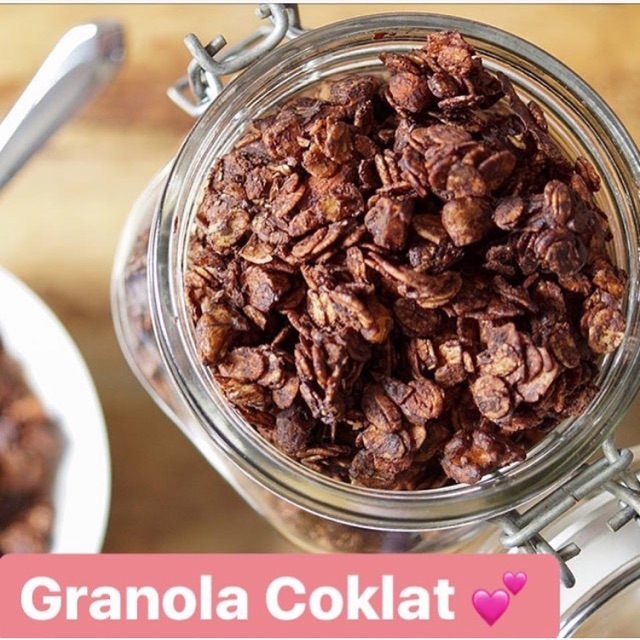 

GranolaCoklat