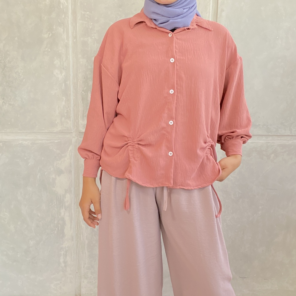 MERRY TOP BLOUSE CRINCLE ATASAN WANITA TALI SERUT - ALICE SHIRT - KEMEJA SERUT WANITA - KEMEJA AIRFLOW