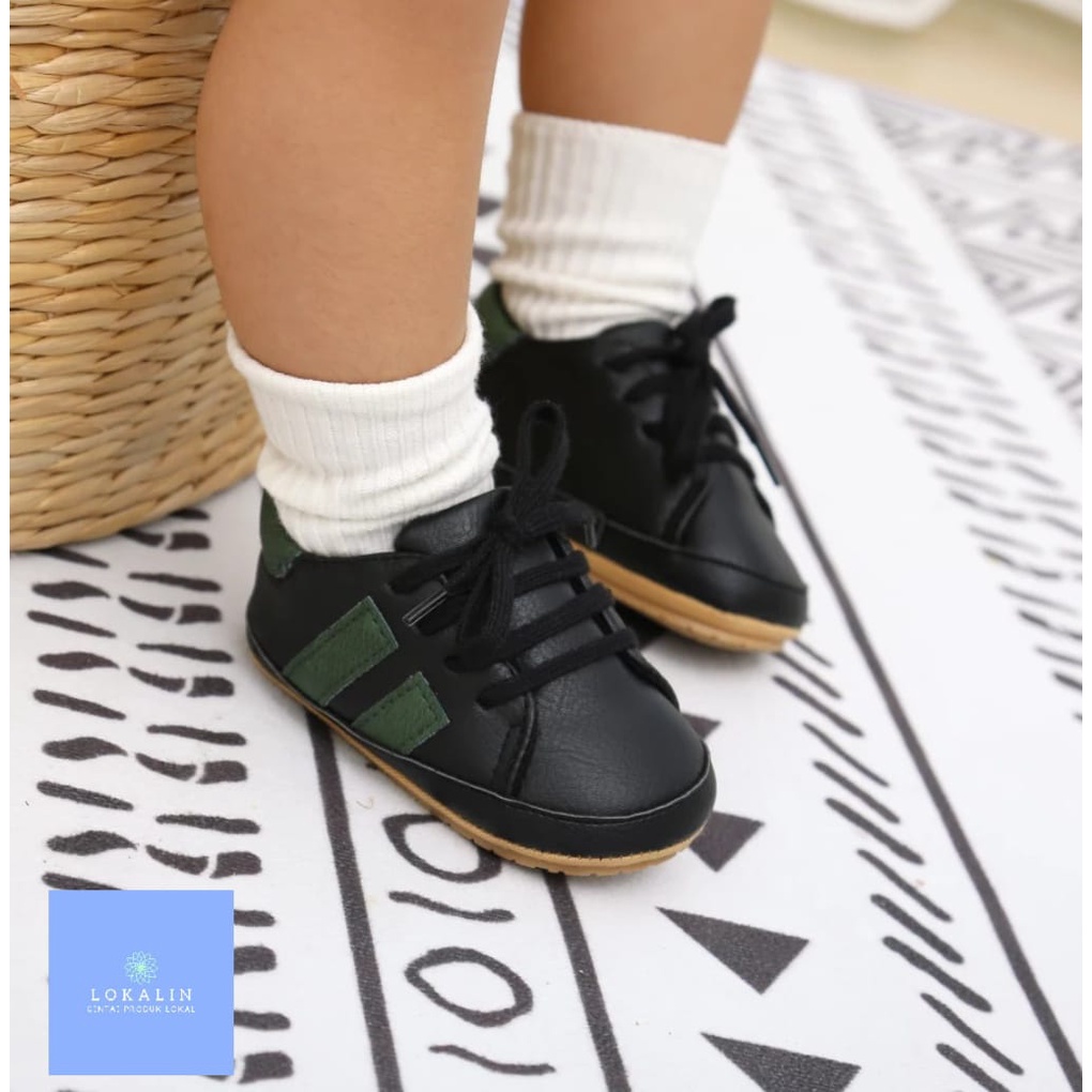 Sepatu Bayi Laki-Laki Garis II-Sepatu Prewalker Perempuan