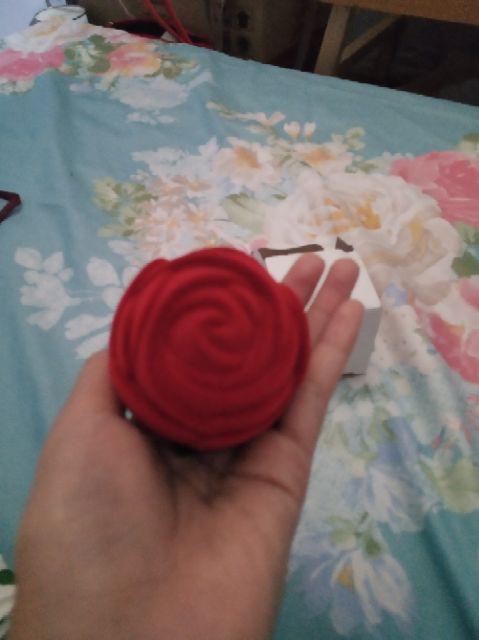 Kotak / Box Cincin Couple Bentuk Mawar