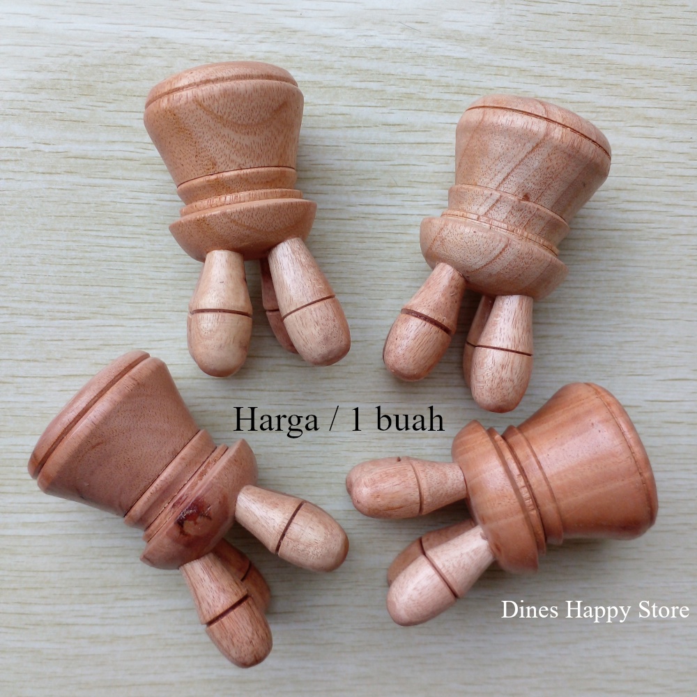 Alat Pijat Refleksi Gurita Kaki 4 Kayu Pijet Badan Telapak Kaki Pijit Punggung Manual Pemijat Tangan Pundak Repleksi Betis Tradisional Cumi Kayu