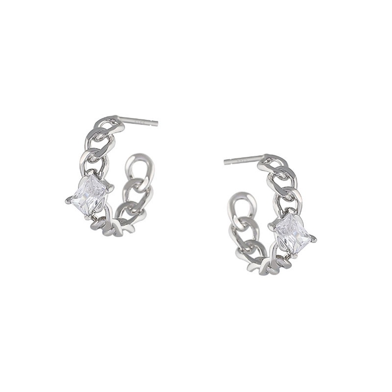 Anting Tusuk Desain Unik Simple Untuk Wanita