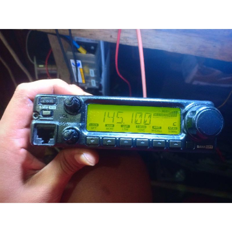 radio rig icom ic 2200 h silver bukan alinco yaesu kenwood
