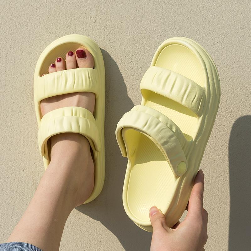 Sendal Slop JISOO Wanita Anti Slip Ringan Nyaman Stylish Sandal Slip On Fashionable Indoor Outdoor Comfortable Terbaru