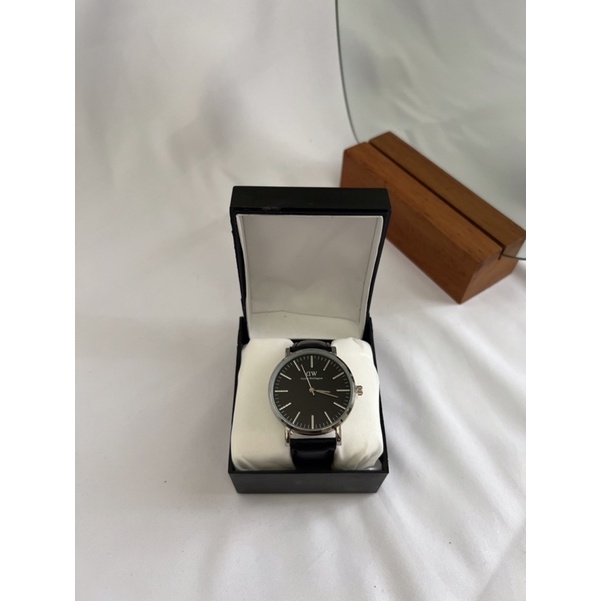 RELPICT | JAM TANGAN PRIA DW Daniel Wellington  | JAM TANGAN KLASIK