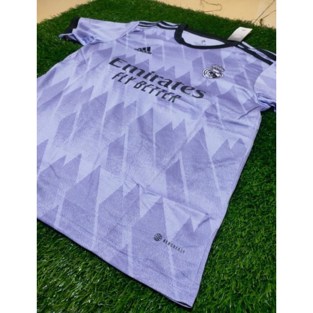 Setelan Jersey Real Madrid Home 2022 2023 Grade Ori Import Baju Sepak Bola Pria Dewasa